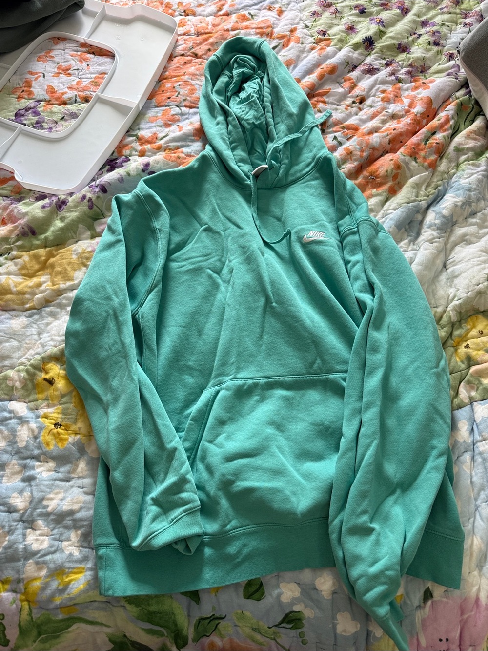 Nike Men’s Mint Green Zip-Up Hoodie